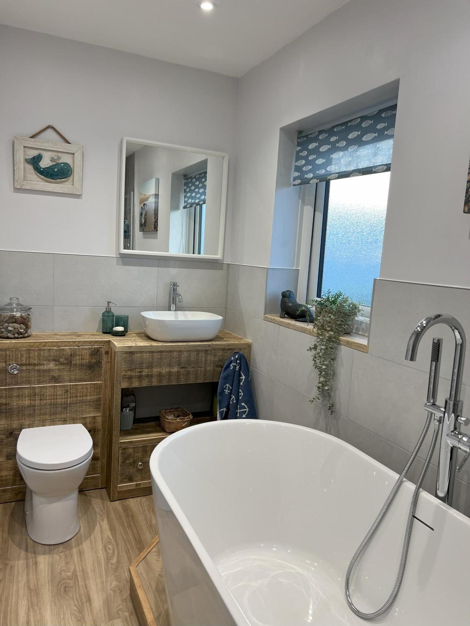 Coastal Retreat 150M From Beach Perfect For Families And Dogs Trearddur Ngoại thất bức ảnh